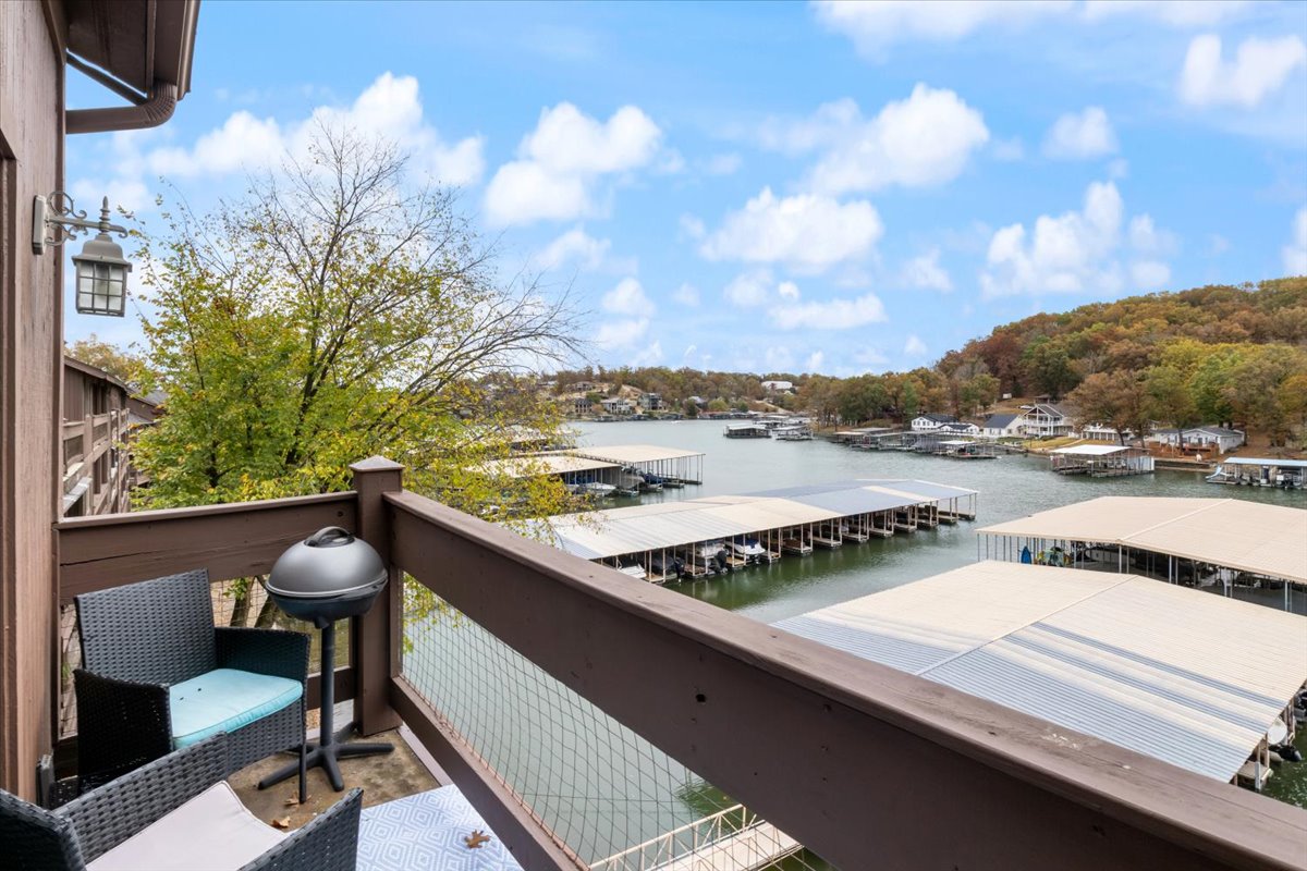 5940 Baydy Peak Road - 936